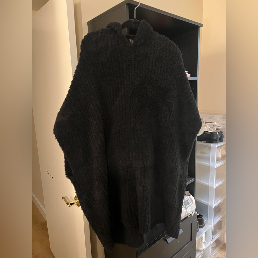 Barefoot Dreams The Cozy: Black Pullover